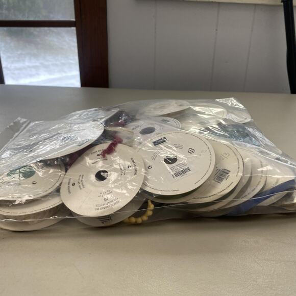 Stampin' Up! Ribbon Spool Lot Multicolor Styles Cardmaking Scrapbook Craft - Picture 7 of 15